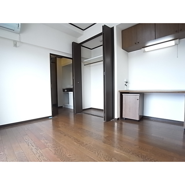 ロックフィル瀬下の居間・リビング|リビングです