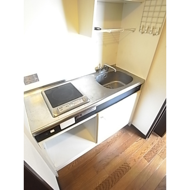 ロックフィル瀬下のキッチン|お料理しやすいキッチンです