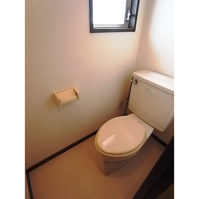 ロックフィル瀬下のトイレ|清潔感のあるトイレです