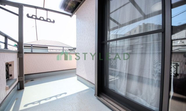 【バルコニー】