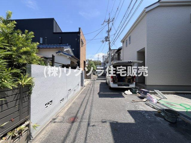 高柳7丁目　1号棟　新築一戸建ての前面道路含む現地写真|■物件内覧・資金計画相談・住宅ローン相談、リフォーム相談、お問合せ受付中■
※当日・翌日のご内覧、ご相談はお電話でのお問合せがスムーズです！
