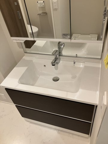 【独立洗面台】 | Maison premiere