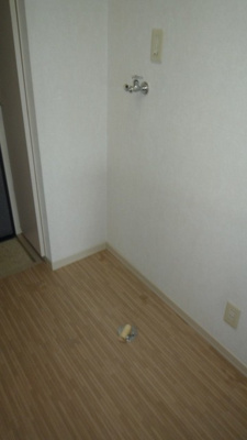 【その他】 | ウィズ旭ヶ丘Ｂ | 洗濯機置場