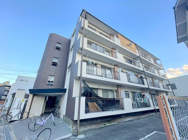 ノーベルメゾン竹内の外観