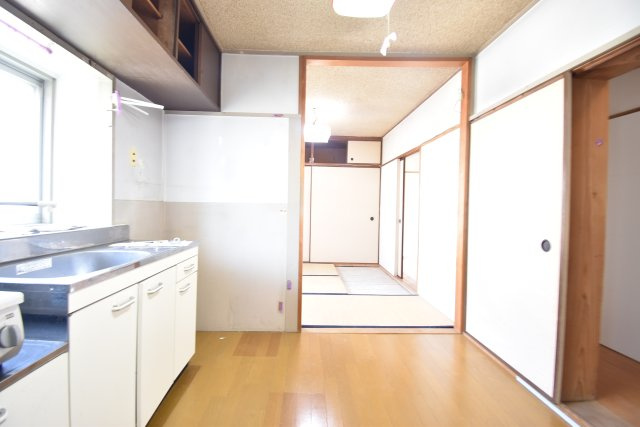 桜ヶ丘マンションの居間・リビング