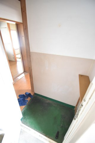 桜ヶ丘マンションの玄関