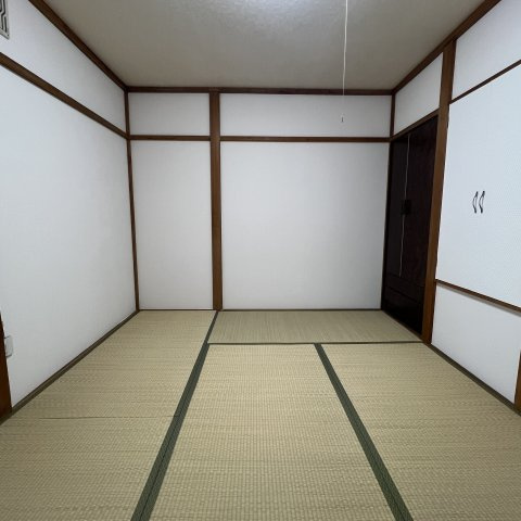 室蘭市御崎町２丁目1-20戸建の和室