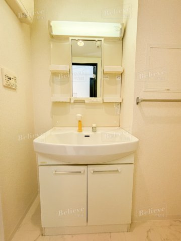 モントーレヒルズ東櫛原の洗面所|広い洗面スペースです★