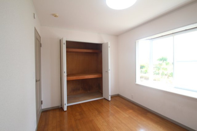 【収納】 | 飯島コーポ８ | 寝室にある収納です