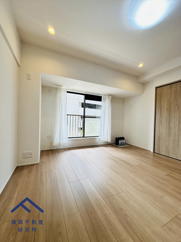 アーベインルネス大手町の洋室