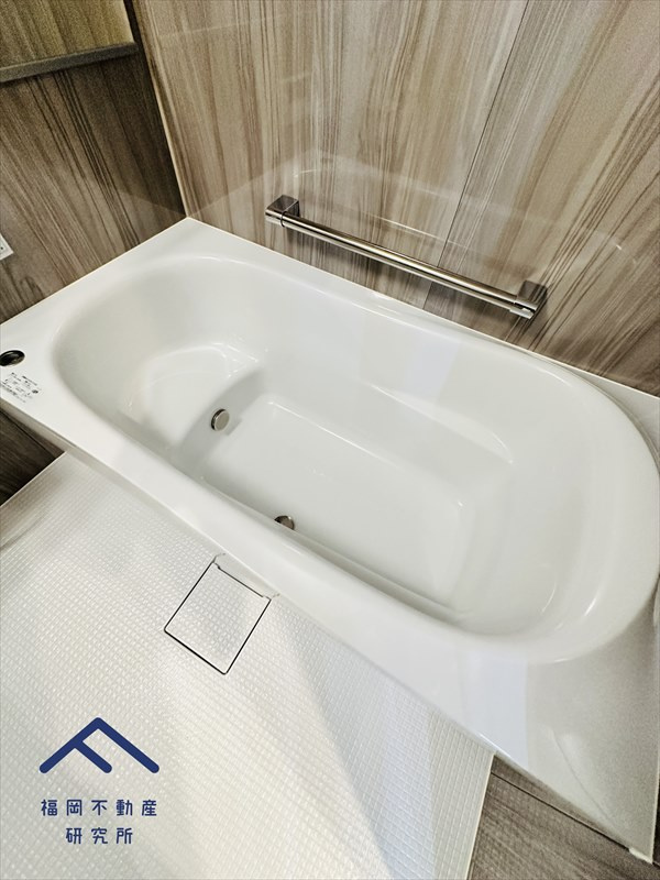 アーベインルネス大手町の浴室