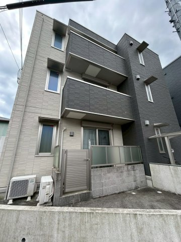 神戸市垂水区陸ノ町のアパート