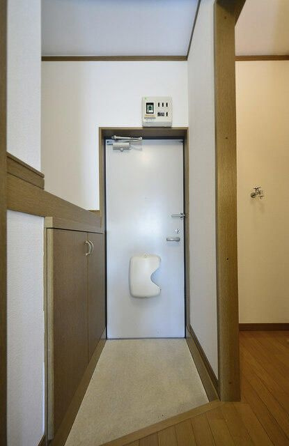 プレサージュの玄関