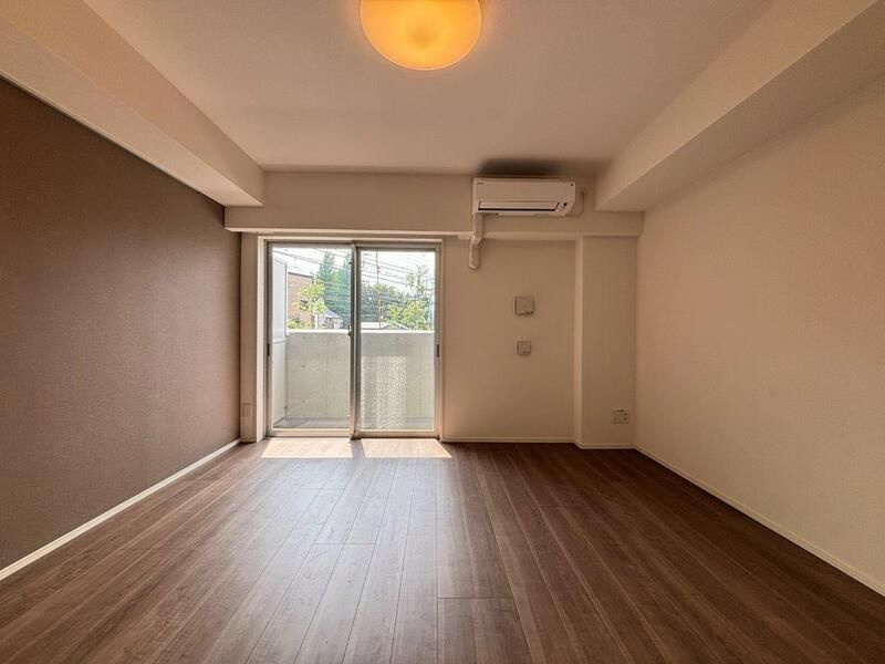 ルフォンリヴェント杉並永福の居間・リビング