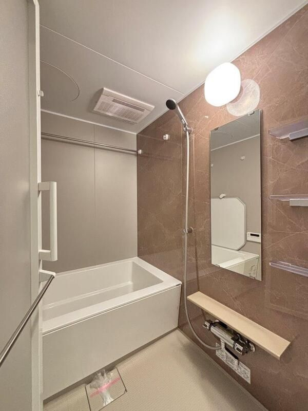 ルフォンリヴェント杉並永福の浴室