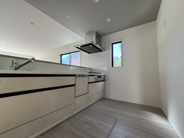 北九州市八幡西区町上津役東2丁目4期のキッチン