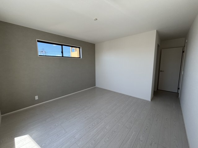 北九州市八幡西区町上津役東2丁目4期の洋室