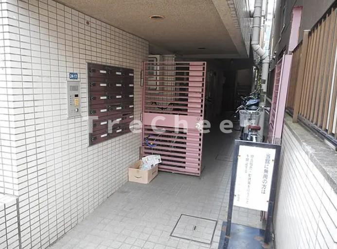 ベルトピア西川口のエントランス