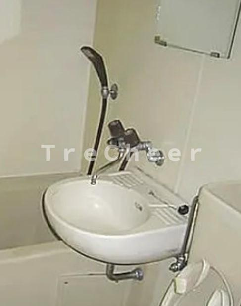 ベルトピア西川口の洗面所