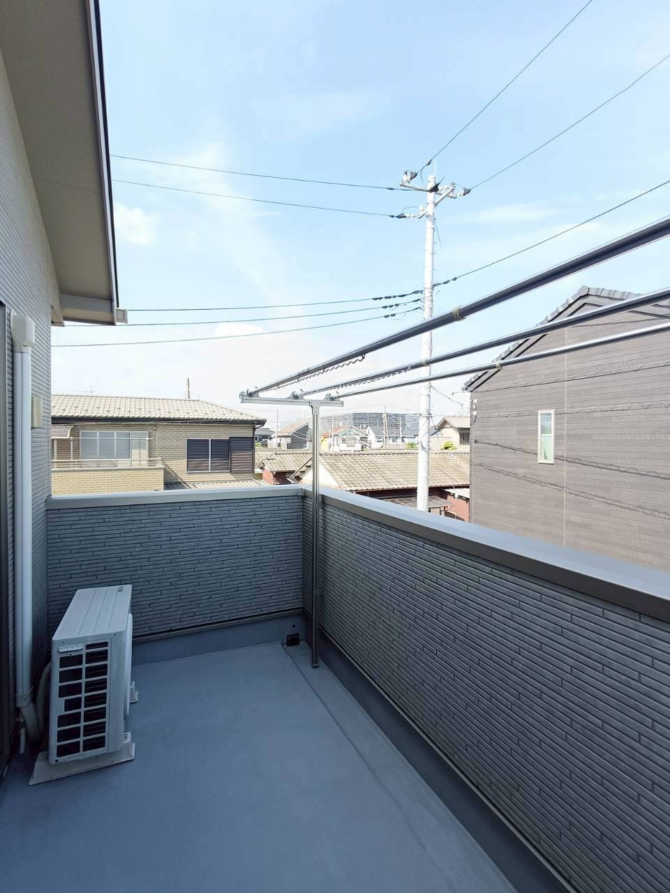 三郷市　彦成2丁目　　中古戸建のバルコニー|落ち着いた時間を過ごせるバルコニーです