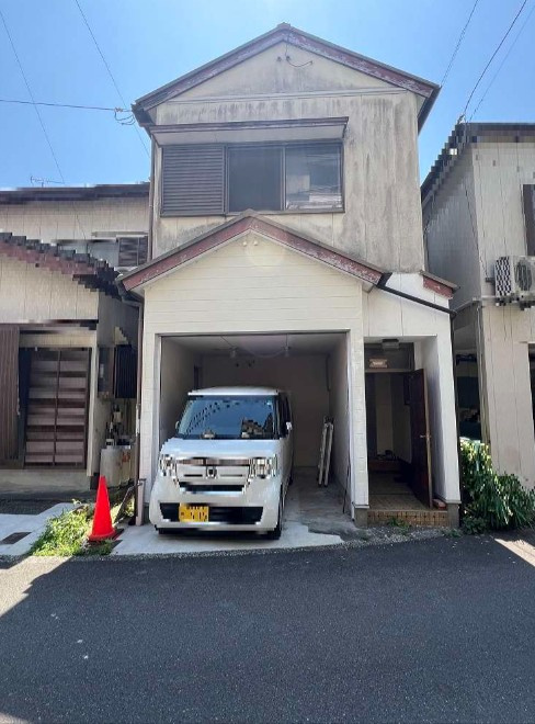 高知市東秦泉寺　　中古一戸建て