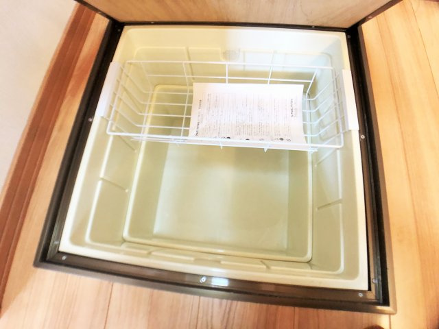 花井メゾネット借家の収納