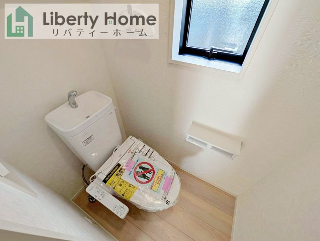 土浦市霞ケ岡町第3　新築戸建　1号棟のトイレ