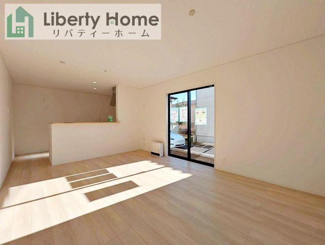 土浦市霞ケ岡町第3　新築戸建　1号棟の居間・リビング