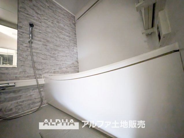 ワイズユウラク立川弐番館の浴室