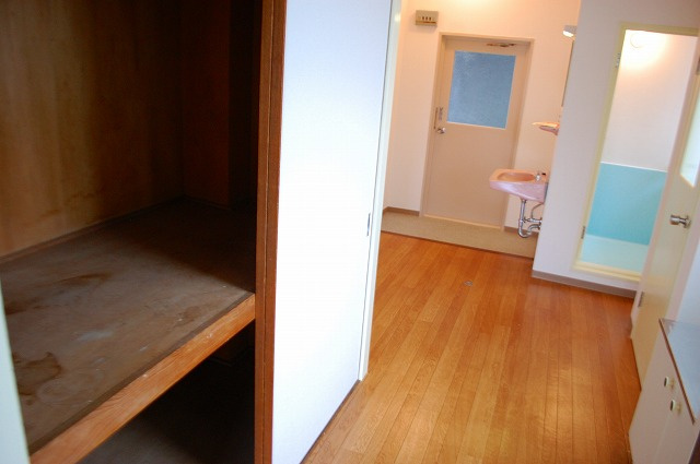 ハピネスハイツ（北京終町）の内装|きれいな内装です