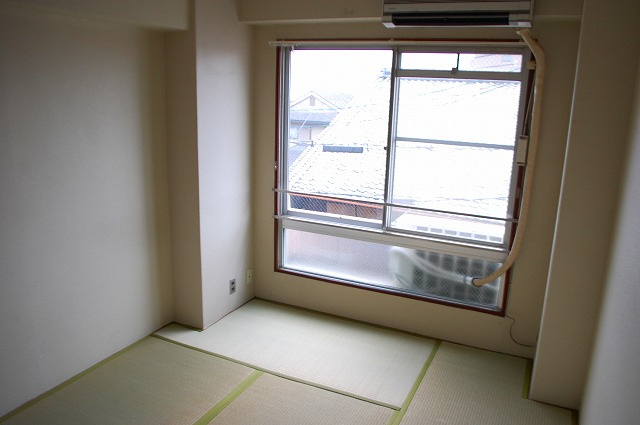 ハピネスハイツ（北京終町）の和室|和室があると落ち着いた雰囲気になりますね