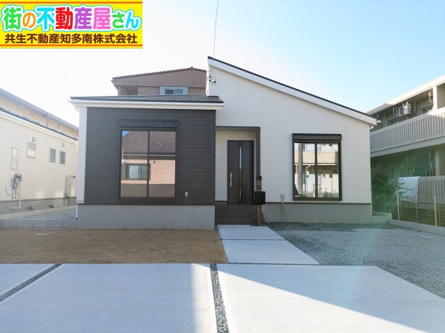 リーブルガーデン美浜町奥田儀路の平屋　1号棟