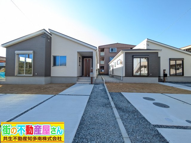 リーブルガーデン美浜町奥田儀路の平屋　1号棟の外観|美浜町奥田に平屋新築完成！！