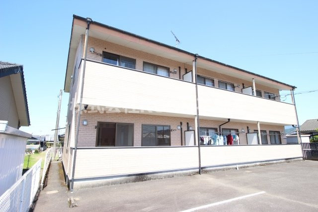 グリーンコーポ植木１号館の外観|建物外観を気になさる方へ、見た目の良い物件です