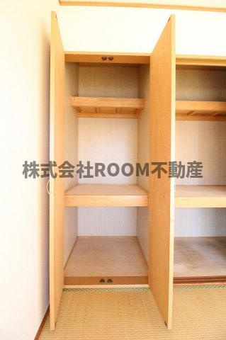 グリーンコーポ植木１号館の収納|こまごまとしたものを収納できそうですね