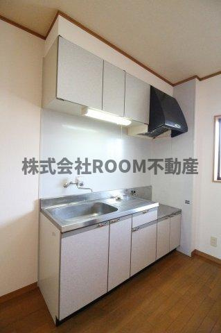 グリーンコーポ植木１号館のキッチン|お料理しやすいキッチンです