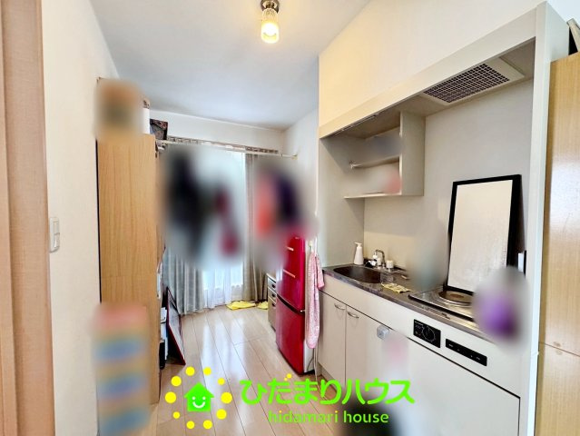 加須市北小浜　中古一戸建てのキッチン