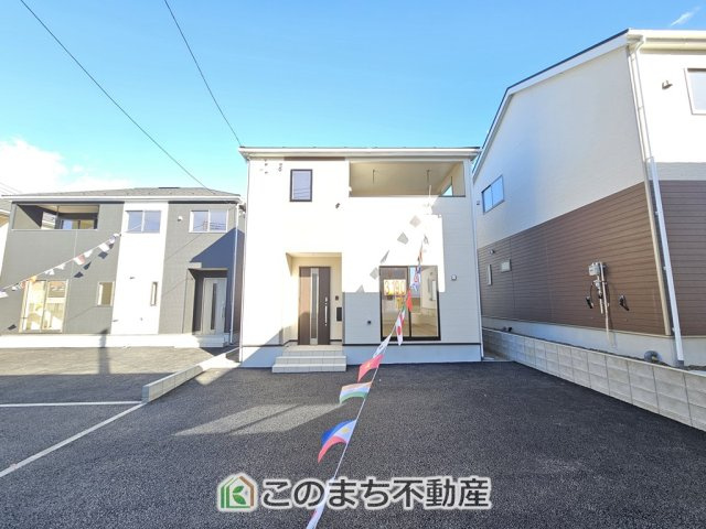 CRADLEGARDEN宇都宮市川田町第6　3号棟の外観|建物完成につき内覧可能です！
飽きのこないシンプルな外観と
閑静な住宅街は永住の地にピッタリです♪