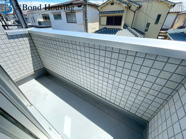 2017年築の築浅物件　リフォ予定　大久保町大窪　中古戸建のバルコニー