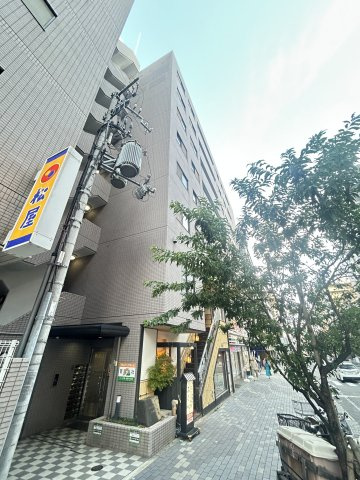 スカイヒル六甲道の外観