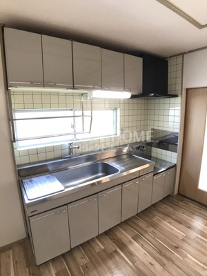 【キッチン】 | 第2マンション鈴木(B棟) | きれいなキッチンです
同型タイプ