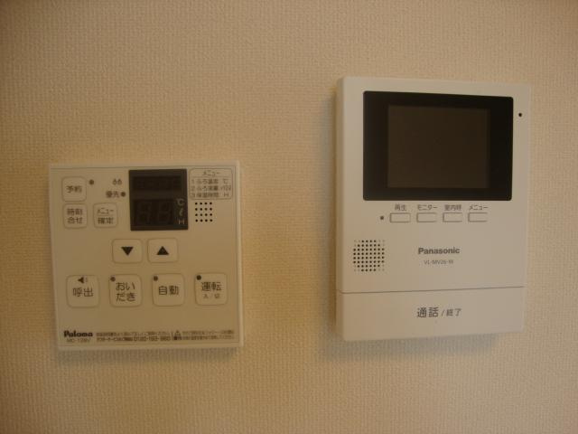 ルミナスの内装|カメラ付インターホン