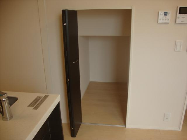 ルミナスの収納|パントリー