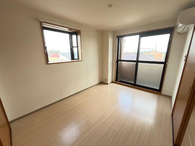 クローバービルの居間・リビング|リビング