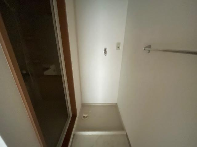 クローバービルのその他|洗濯機置場