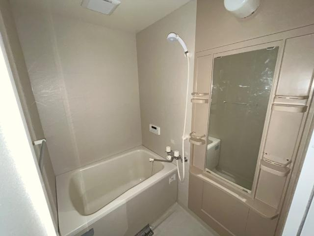 クローバービルの浴室|バス