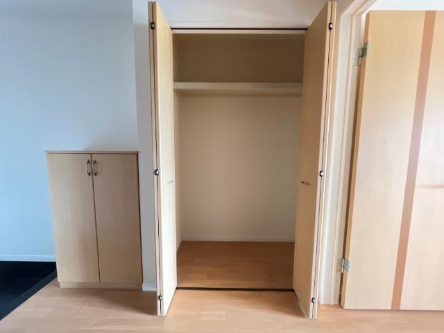 エターナルの収納|クローゼット