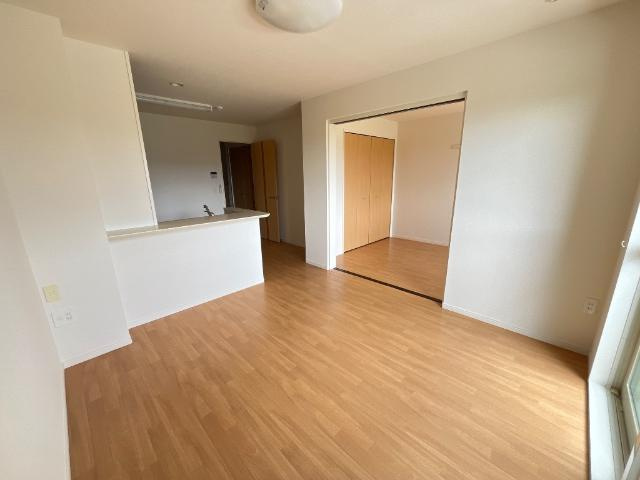 エターナルの居間・リビング|リビング