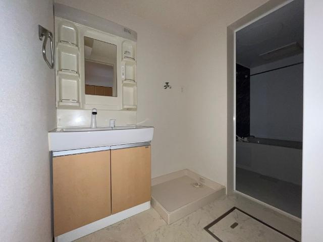 エターナルの洗面所|洗髪洗面化粧台