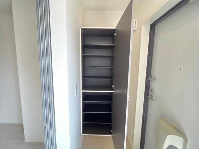 エバービューティクルの収納|下駄箱